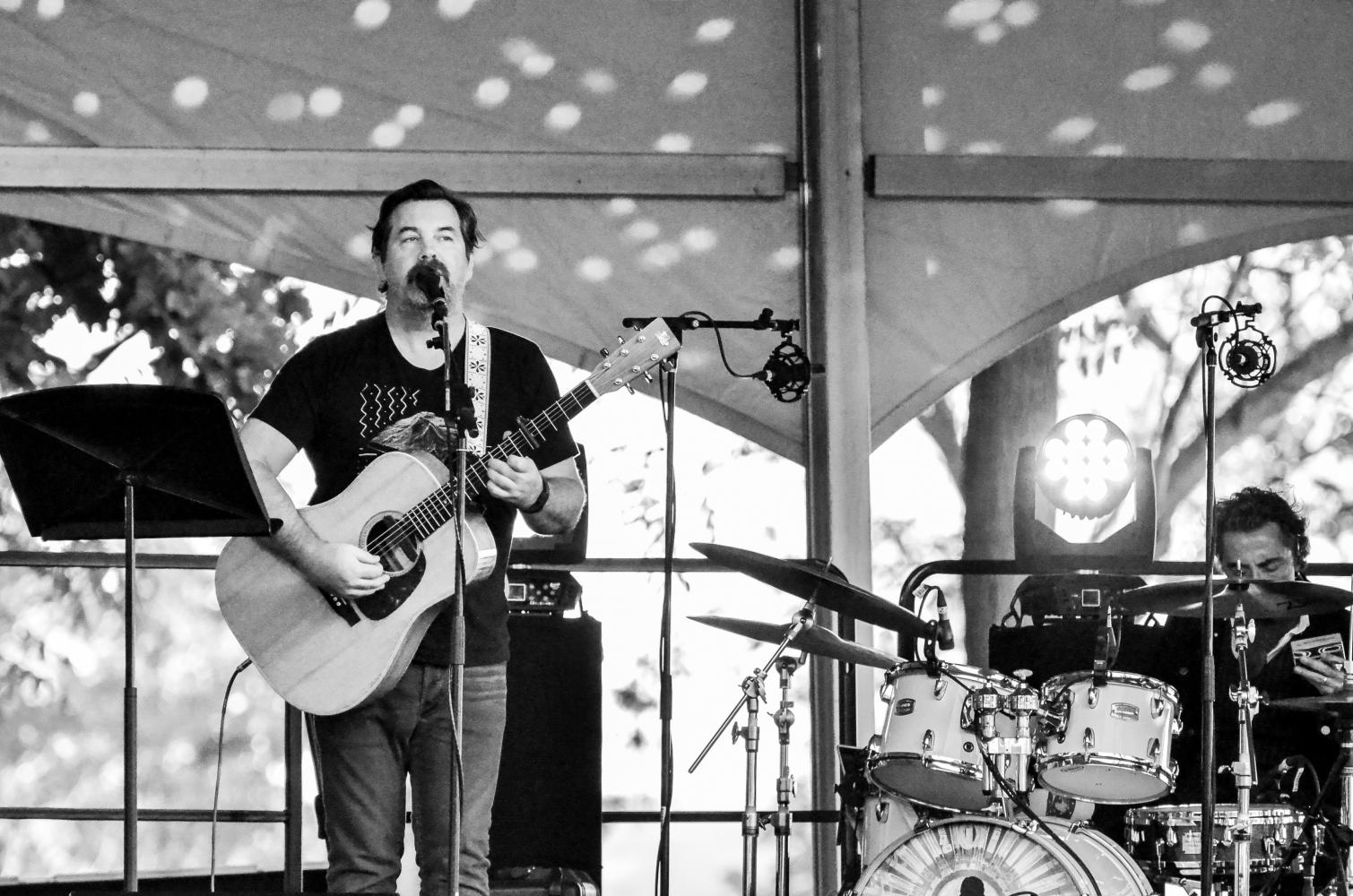 Duncan Sheik and Suzanne Vega Sunset Concert at Sands Point Preserve Conservancy on 9-25-2016.