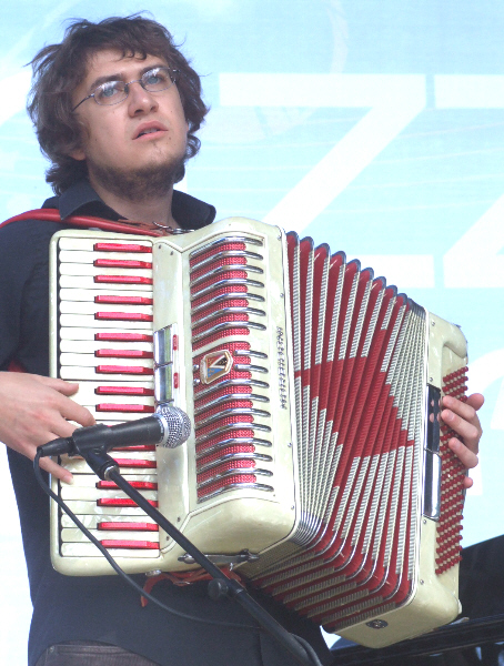 Rob Clearfield with Matt Ulery's Loom at 2011 Chicago Jazz Festival