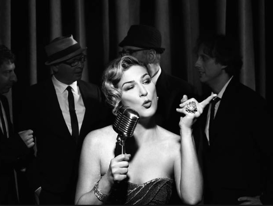 Ana Gasteyer 