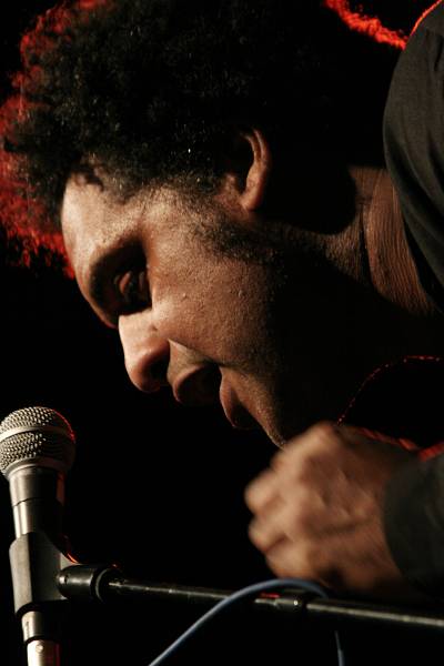 Jean-Paul Bourelly at the Sud Des Alpes, Amr, Geneva, Switzerland, 2006