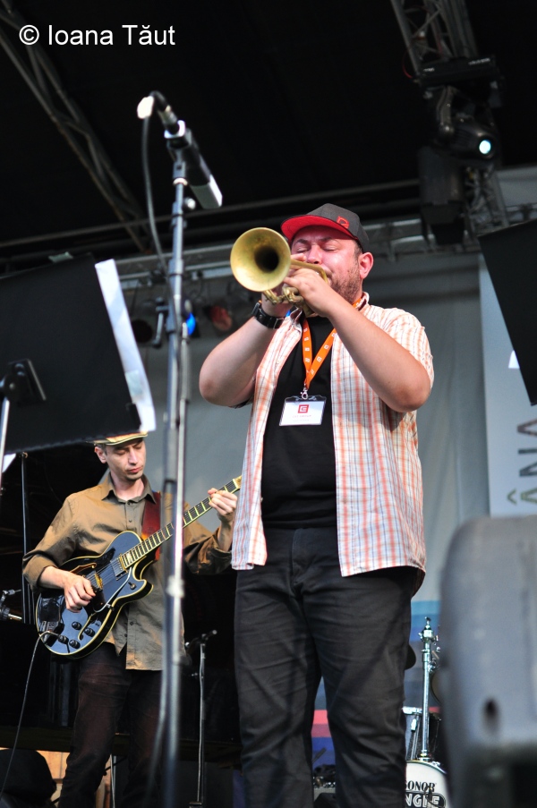 Dan Alex Mitrofan and Sebastian Burneci at Garana Jazz Fest 2012