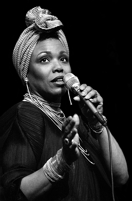 Dee Dee Bridgewater