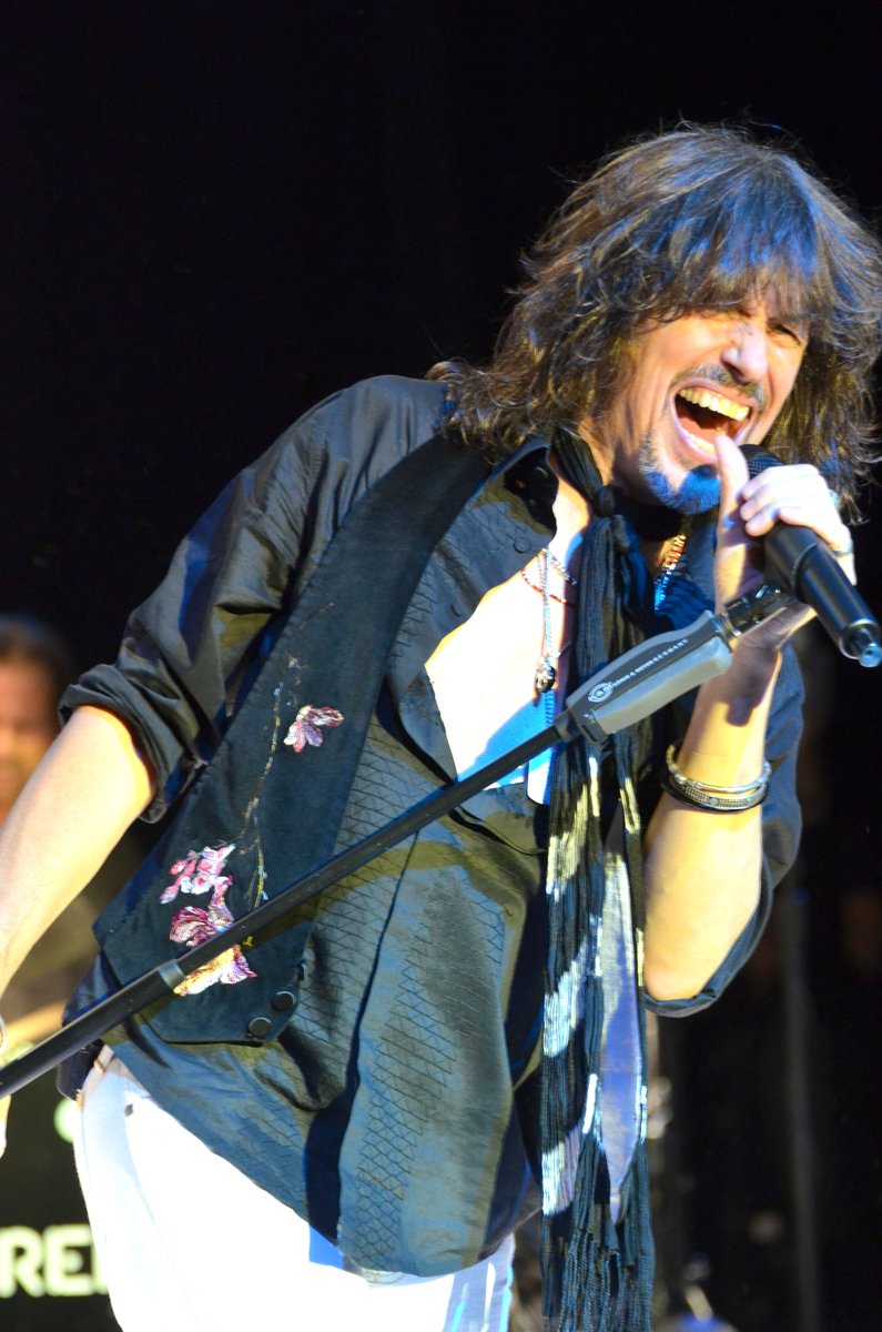 Foreigner at Nycb Theatre at Westbury on 2-12-15.