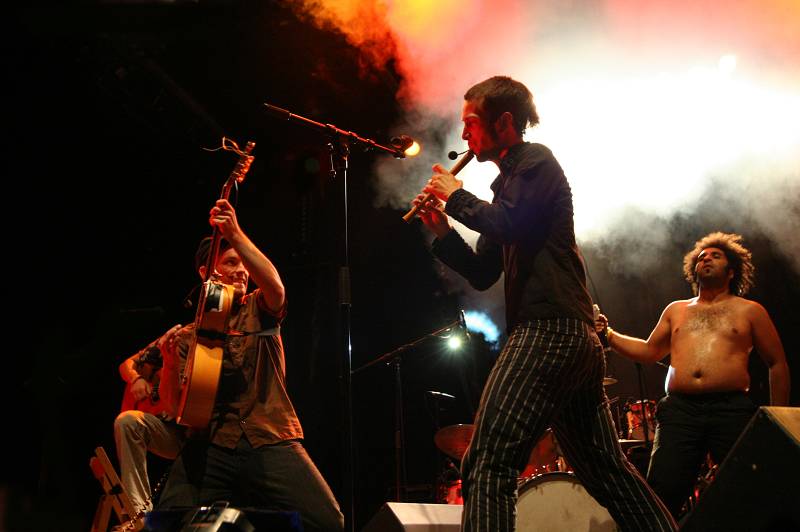 Mango Gadzi at the Open Sky Festival D'Hermance, Geneva, Switzerland, July 2006