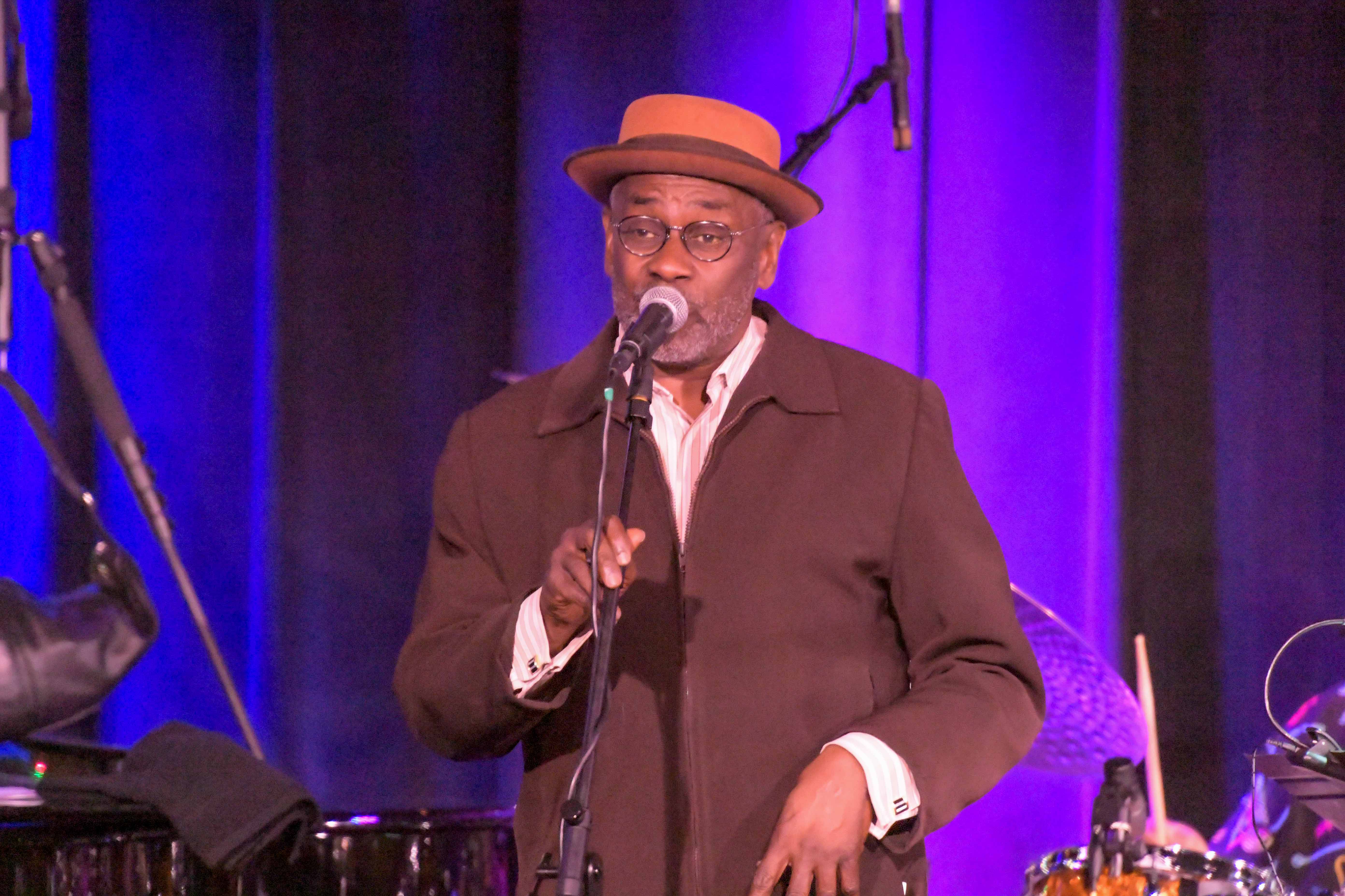 Jeff Robinson - vocals