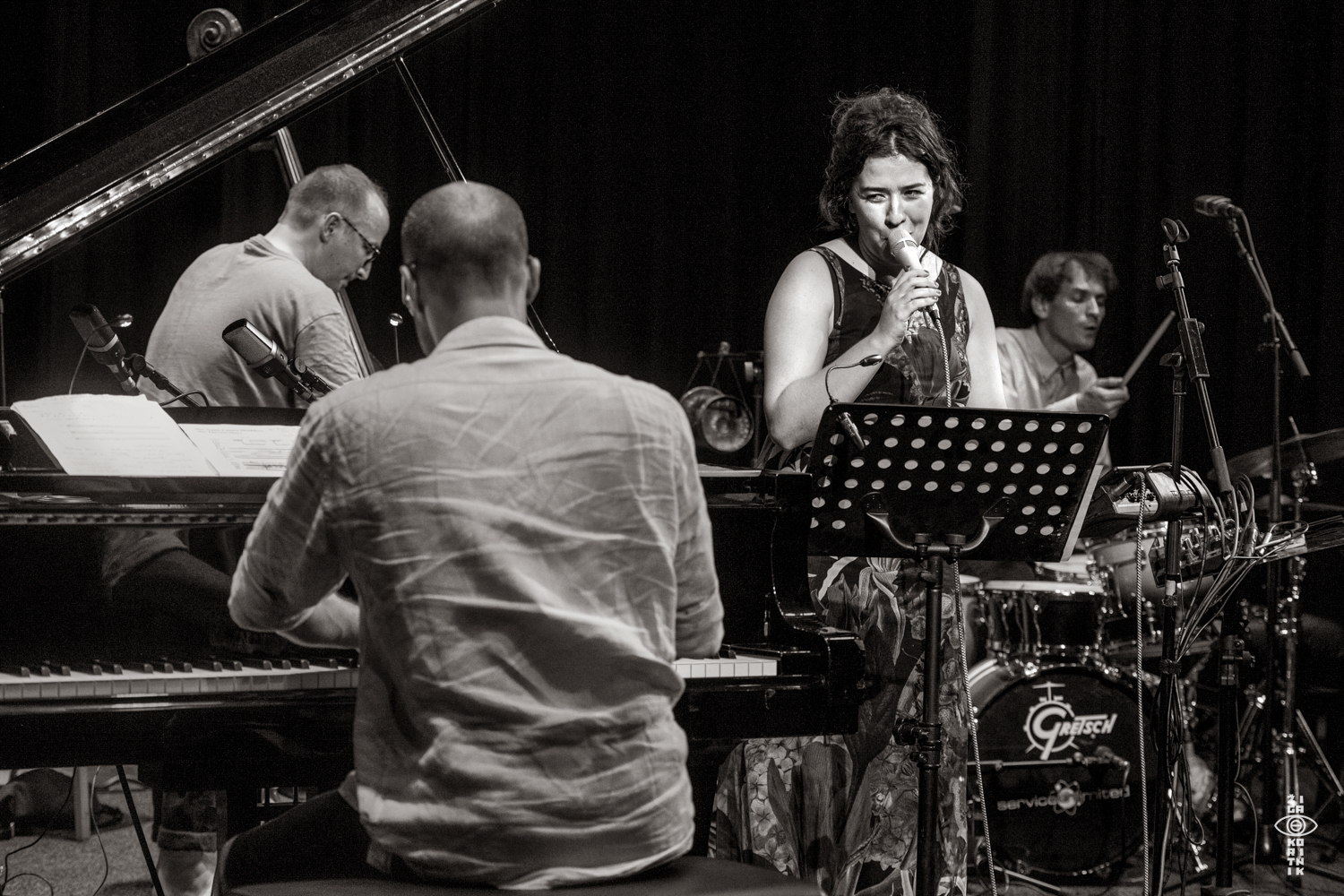 Cansu Tanrıkulu, Declan Forde, James Banner, Max Andrzejewski
