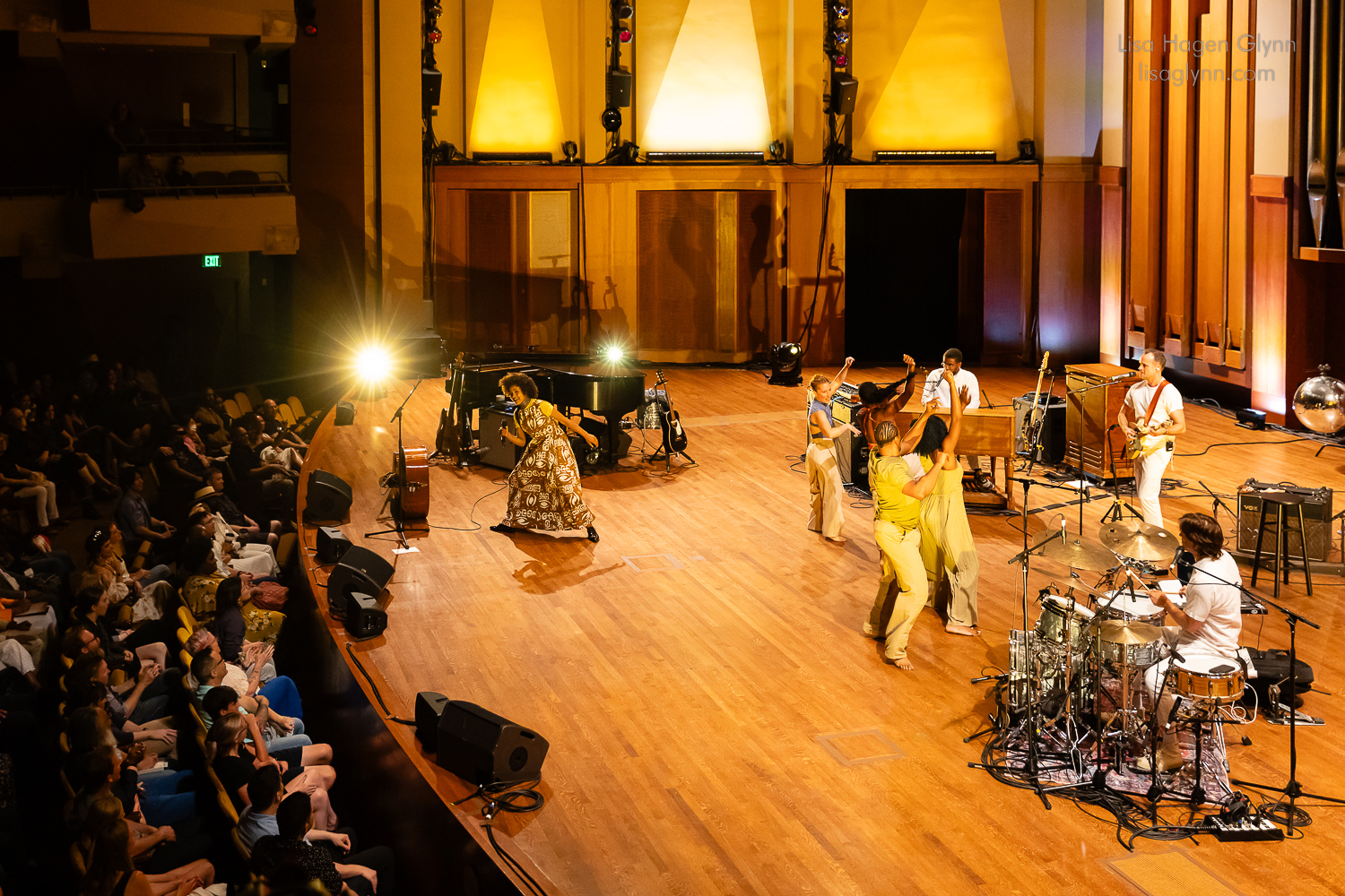 Esperanza Spalding / Antonio Brown Dance