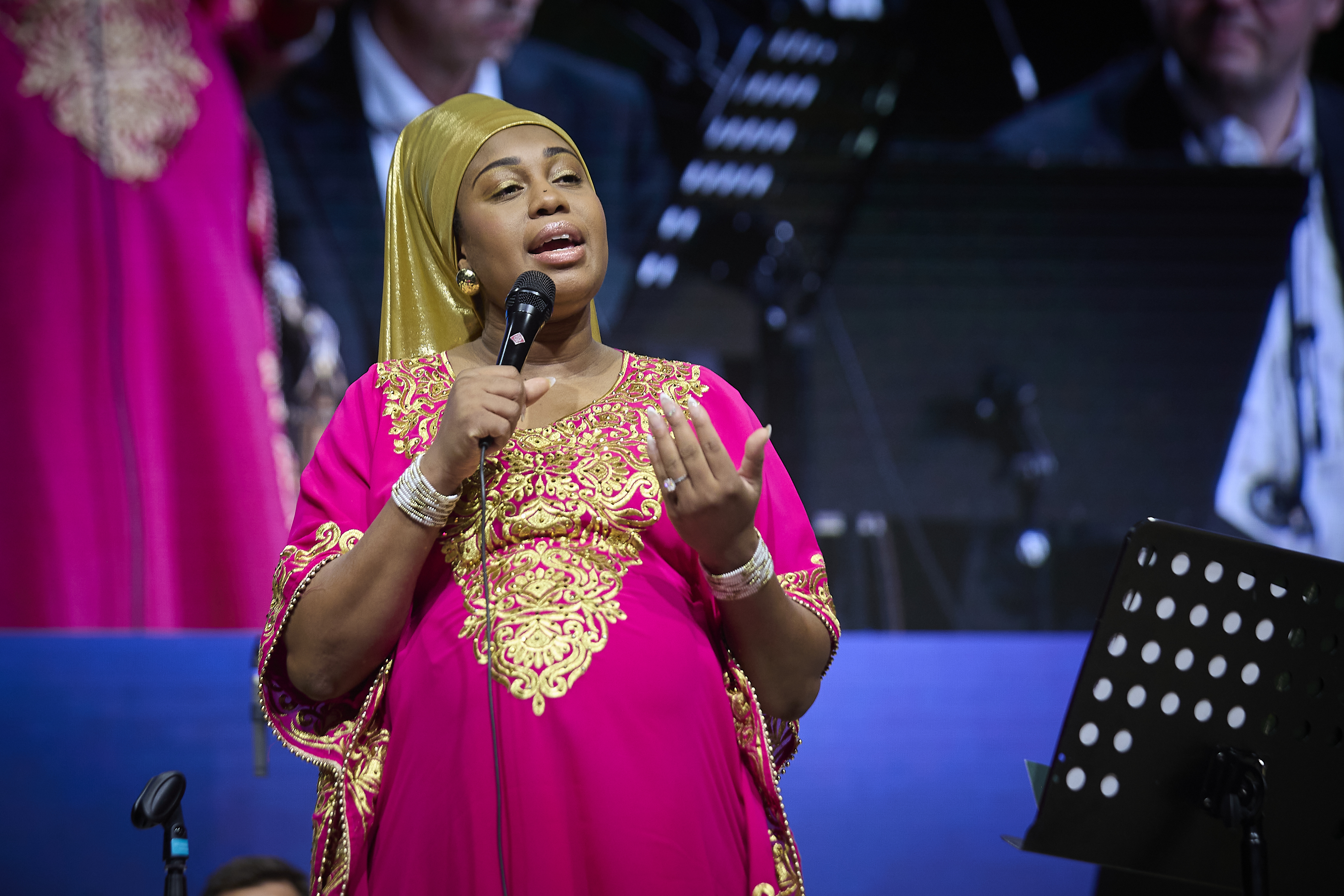UMO Helsinki Jazz Orchestra feat. Jazzmeia Horn — jazz photo by Artur Moral | All About Jazz