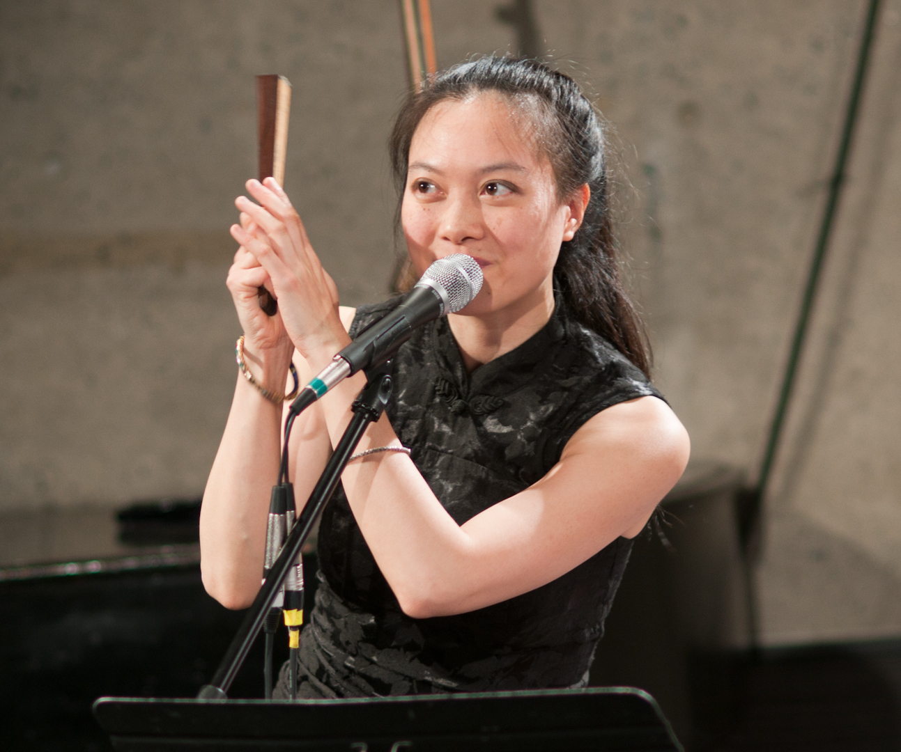 Jen Shyu in Raging Waters, Red Sands at the Vision Festival 2011