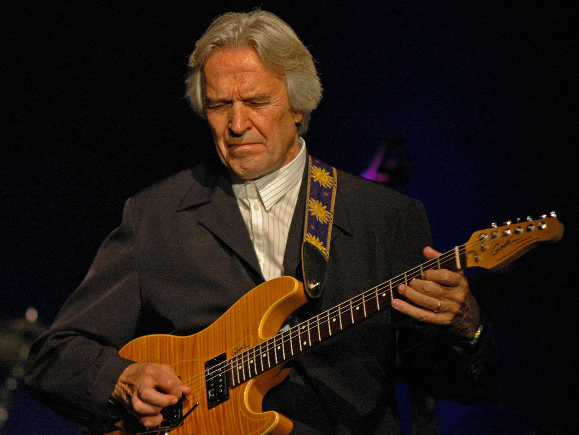 John McLaughlin, Performing with the 4th Dimension at the 2010 New Universe Music Festival