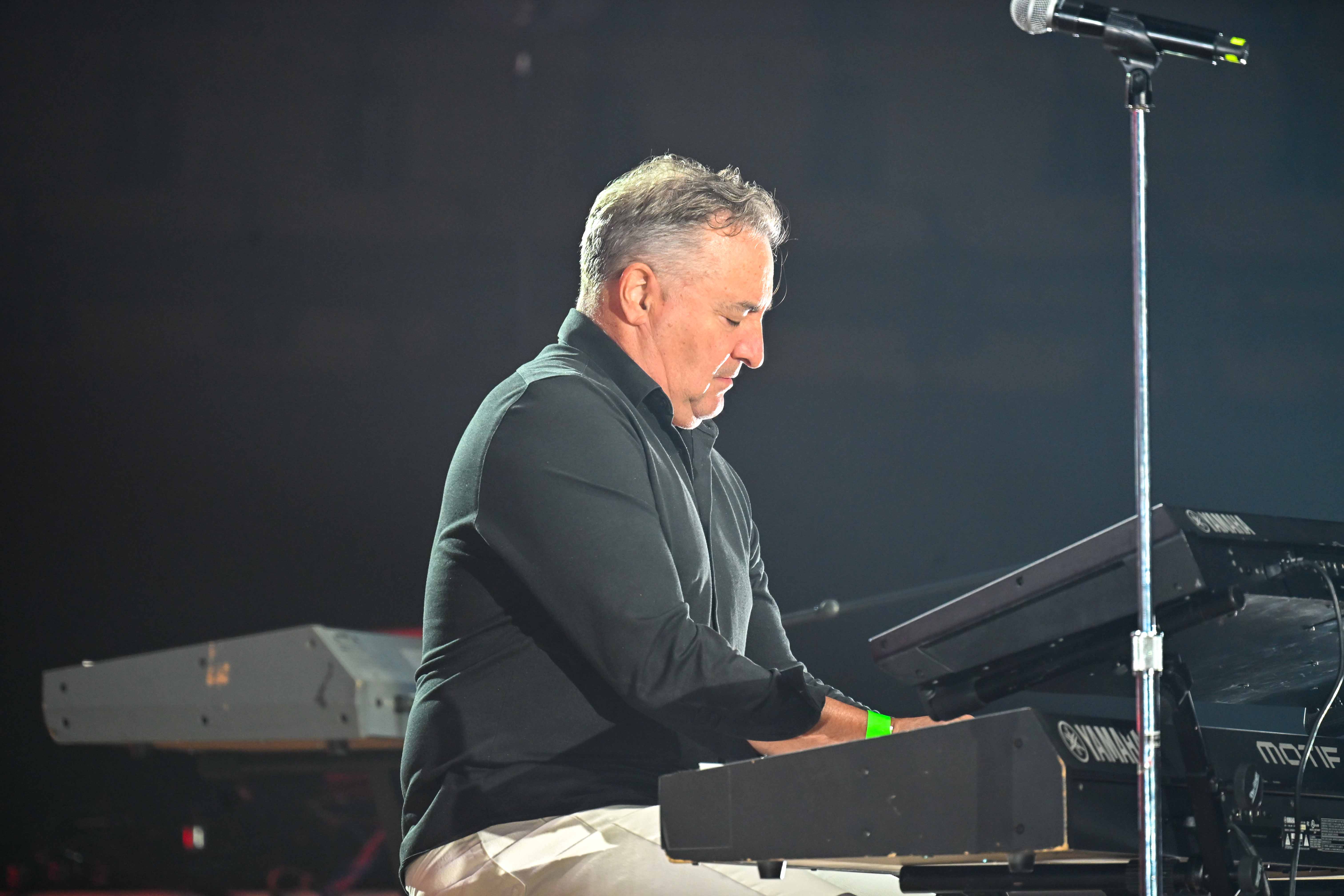 Alex Bugnon — jazz photo by Paul Greiner | All About Jazz