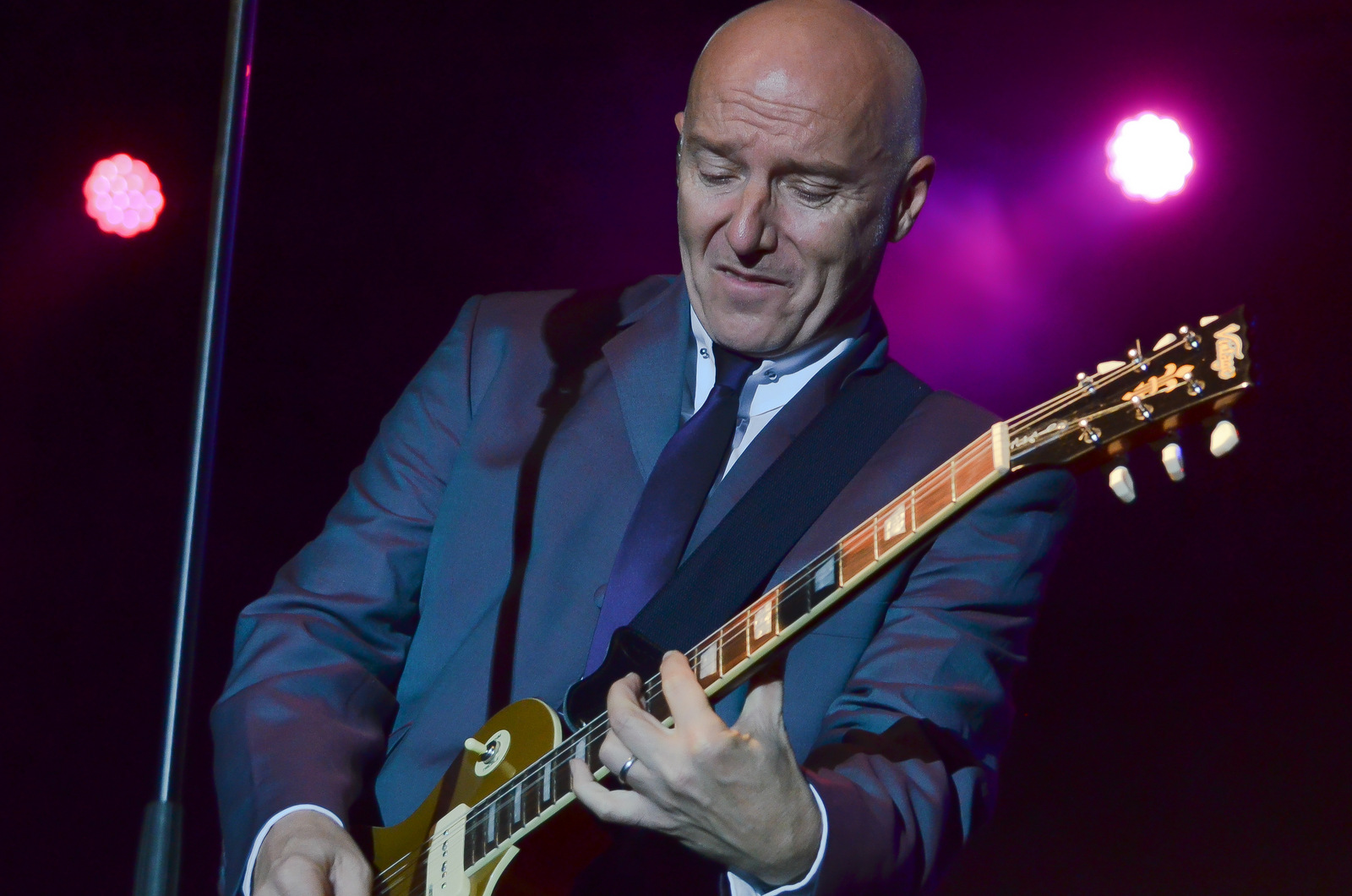 Midge Ure Performing at the Retro Futura Show on 8-23-2014.