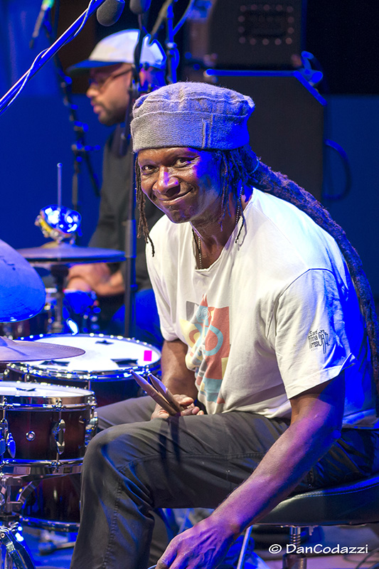 Hamid Drake 