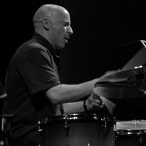 Joey Baron (with Bill Frisell Trio)