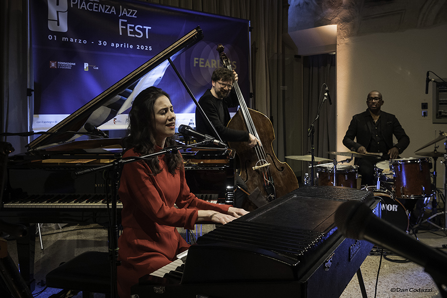 Olivia Trummer Trio