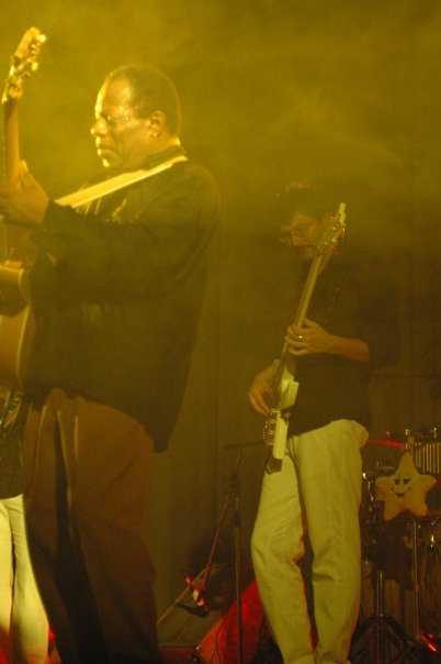 Emmett North Jr. at the 'City Centre Theatre',Sarezzo,Italy 2006'