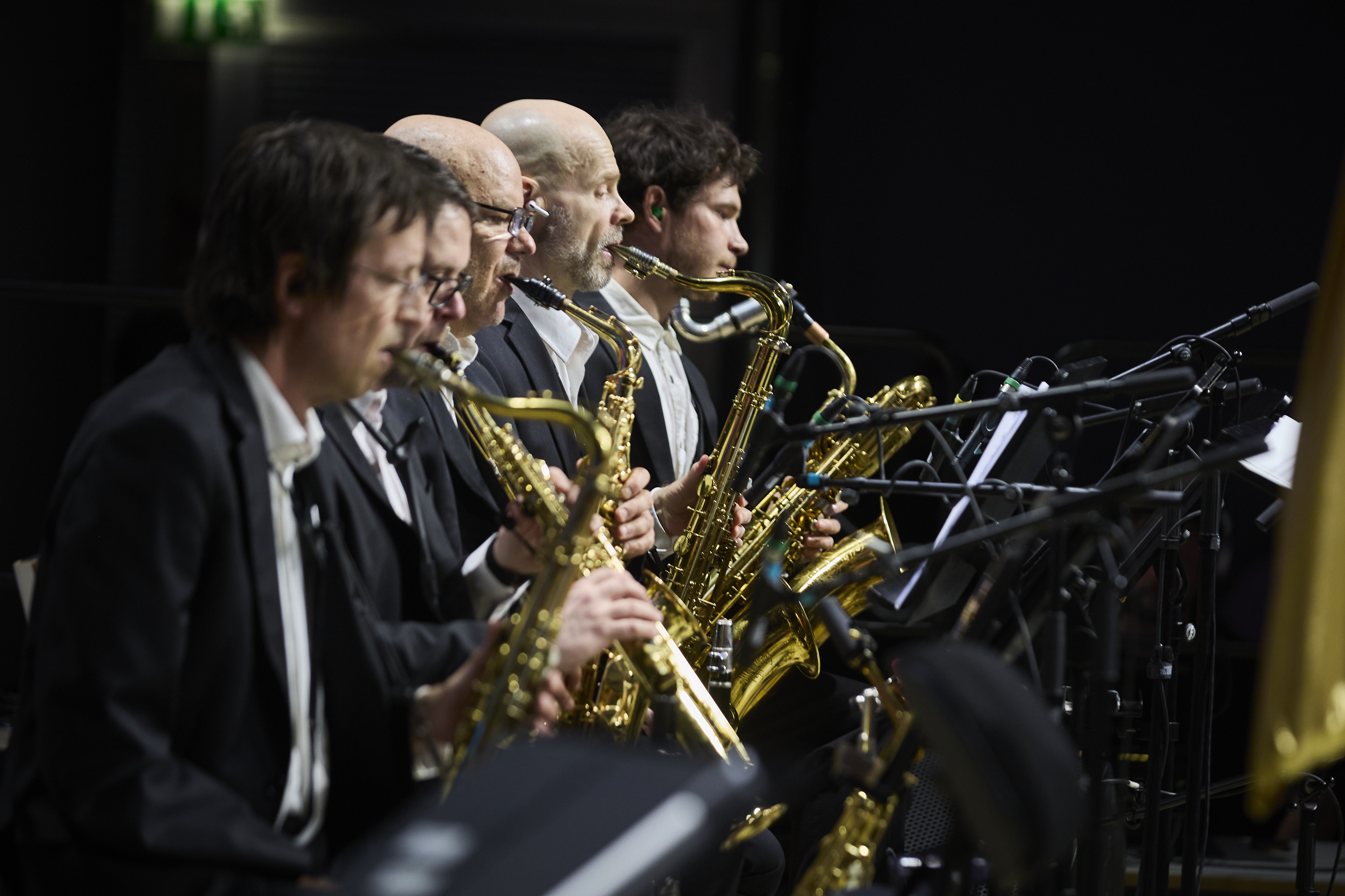 UMO Helsinki Jazz Orchestra feat. Jazzmeia Horn — jazz photo by Artur Moral | All About Jazz
