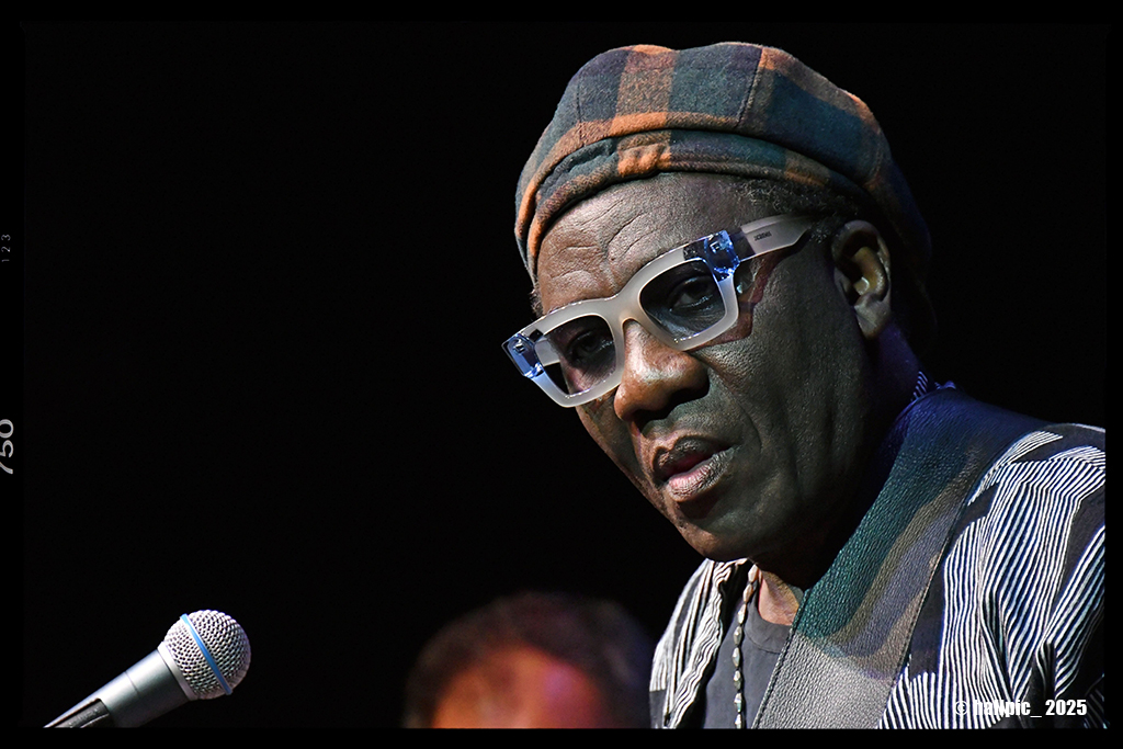 Richard Bona, Teatro Comunale di Caserta, 24 April 2025