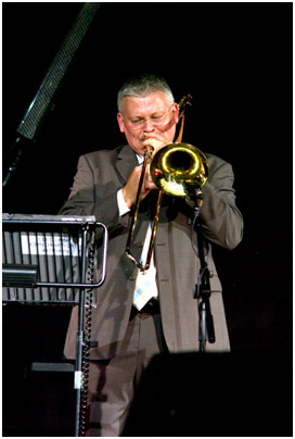 Mark Nightingale 25822 HSBC Brecon Jazz Festival, Brecon, Powys, Wales, UK. August 2008 Images of Jazz