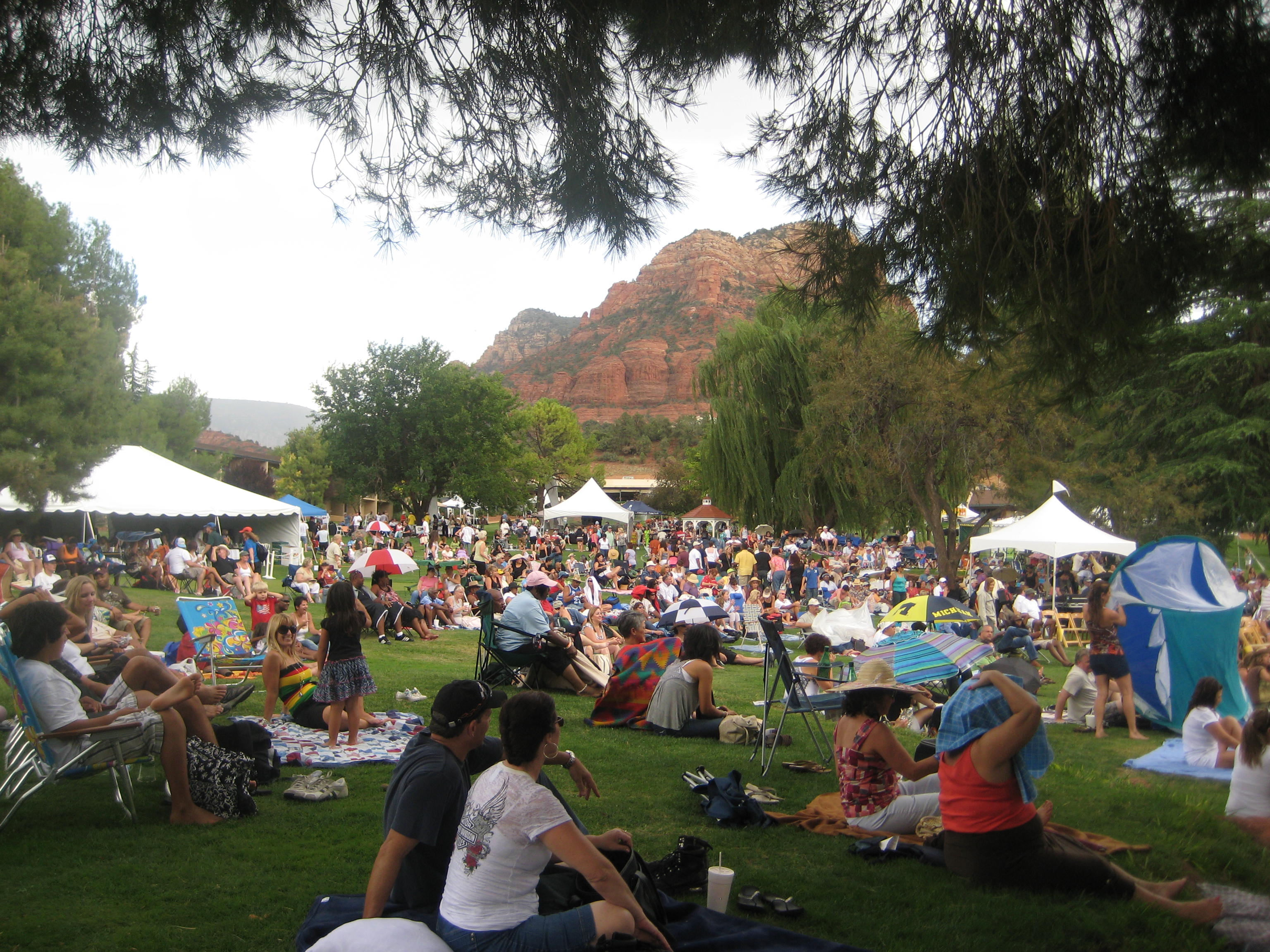 Sedona Jazz on the Rocks Audience