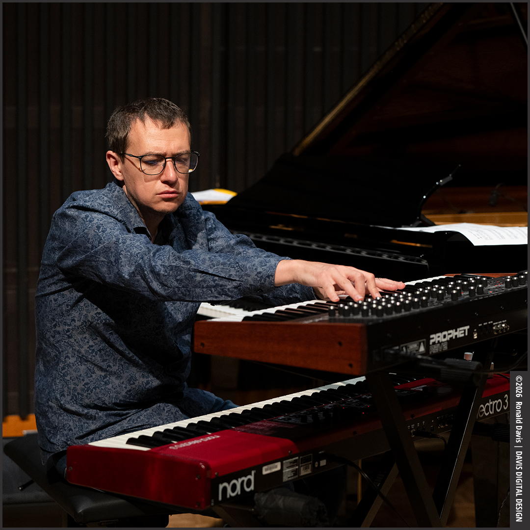 Rob Clearfield — jazz photo by Ronald Davis | All About Jazz
