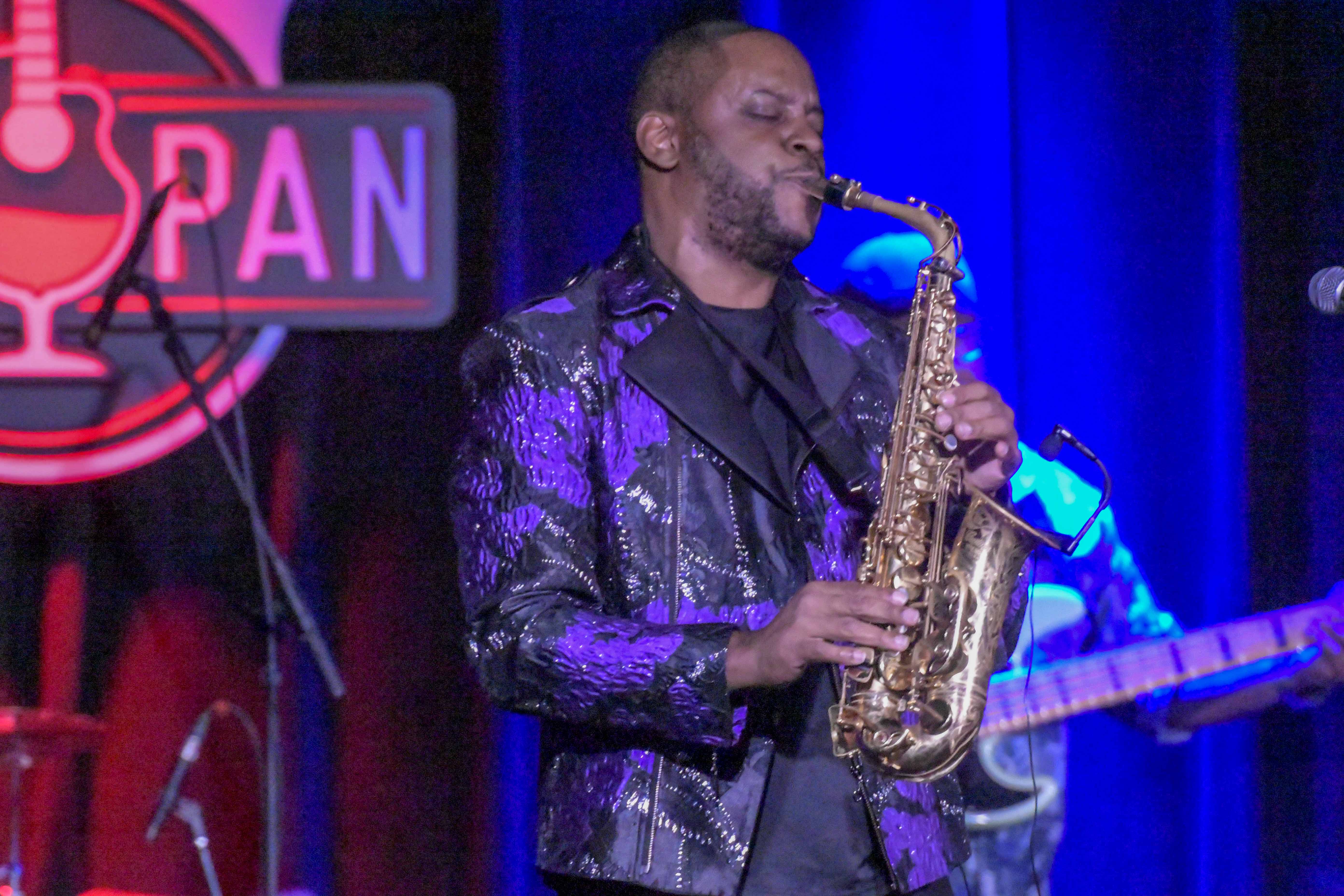 Jackiem Joyner - tenor & saparano
