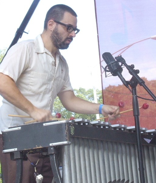 Jason Adasiewicz with Nicole Mitchell's Black Earth Ensemble at 2010 Chicago Jazz Festival