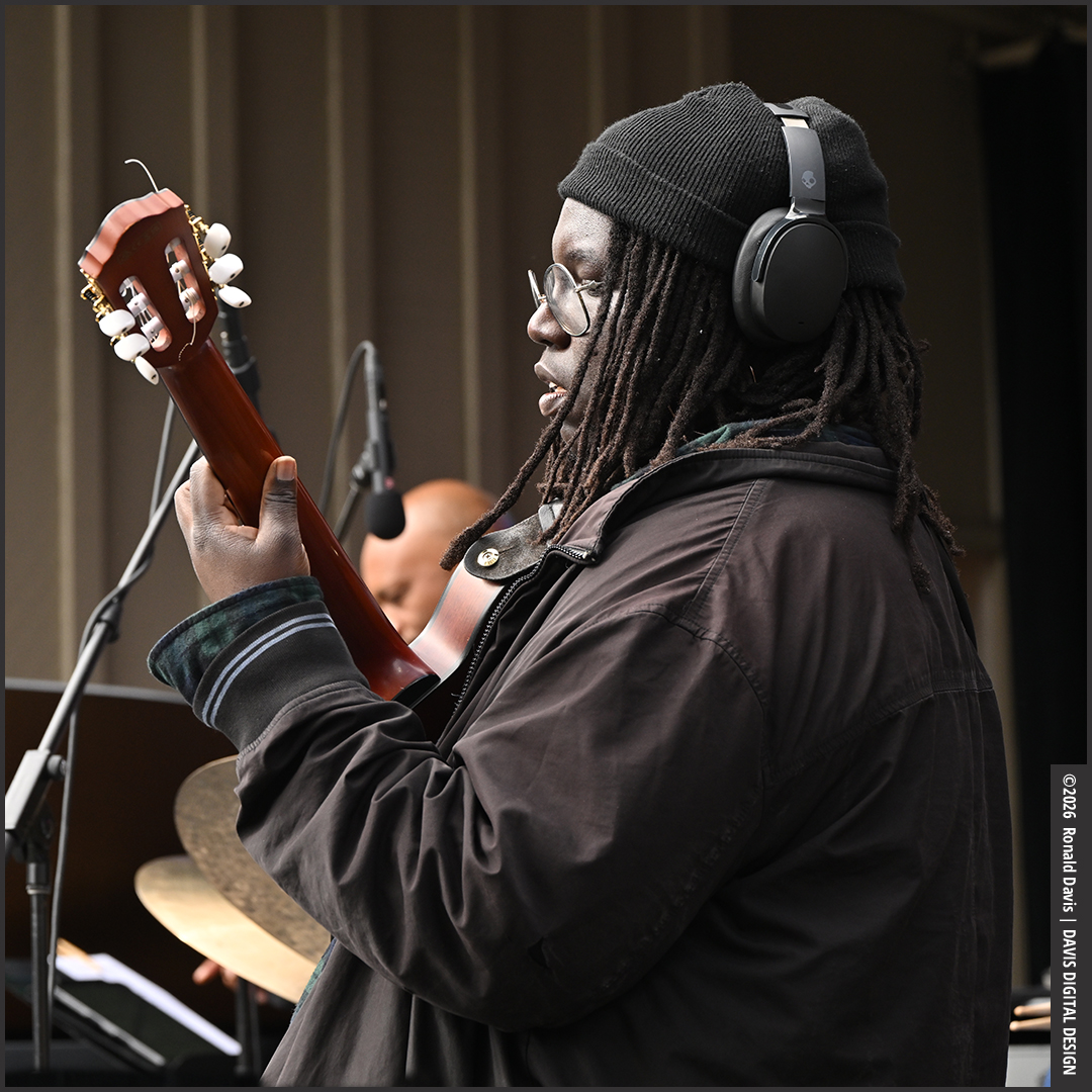 Emmanuel Michael — jazz photo by Ronald Davis | All About Jazz