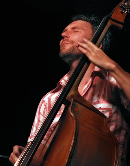 The Bad Plus: Reid Anderson - 09.05.04 - Seattle