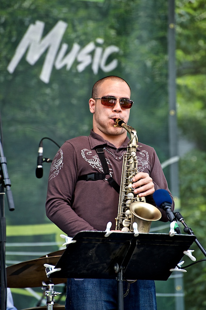 Luis Deniz with the Alexander Brown Quintet