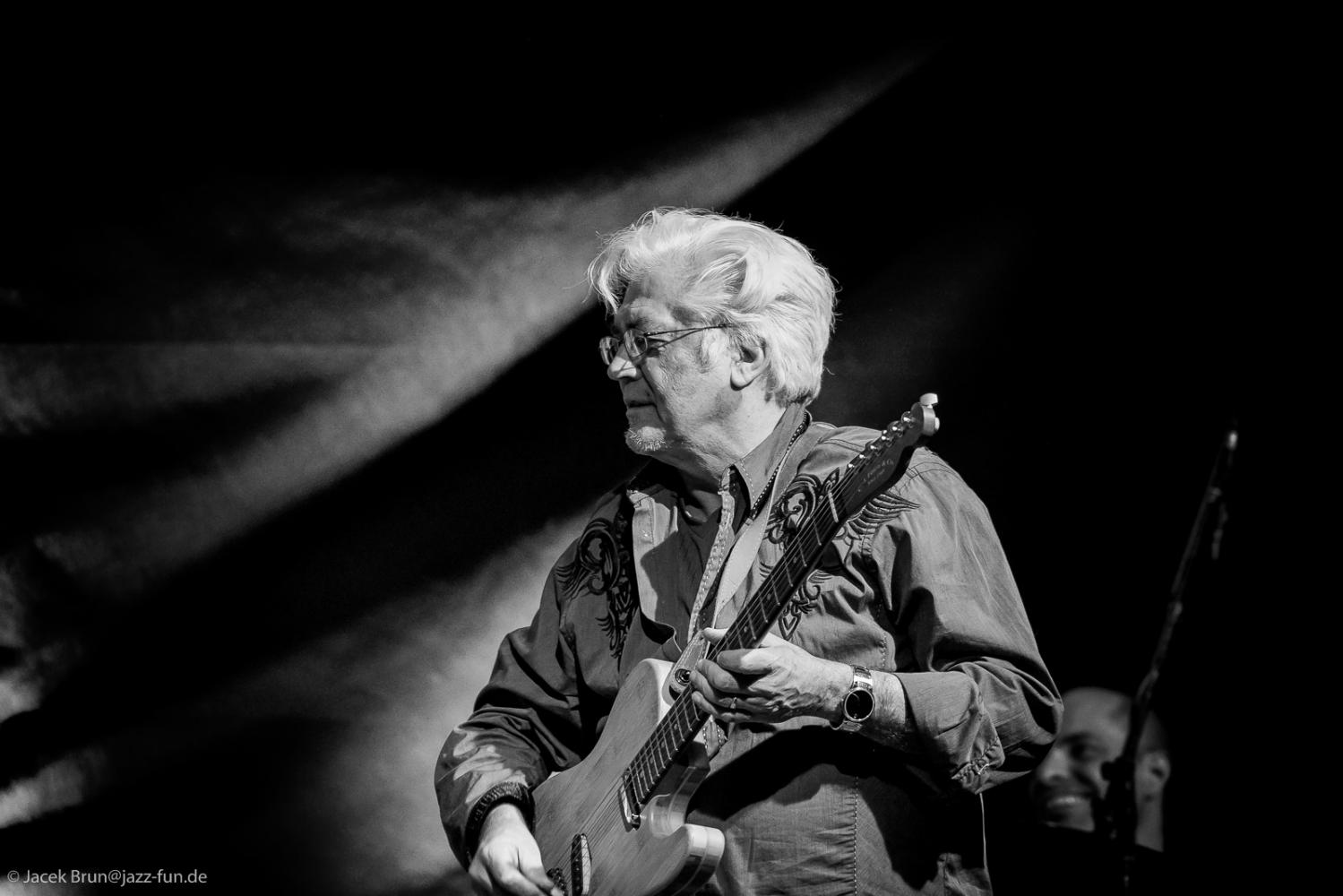 Larry Coryell