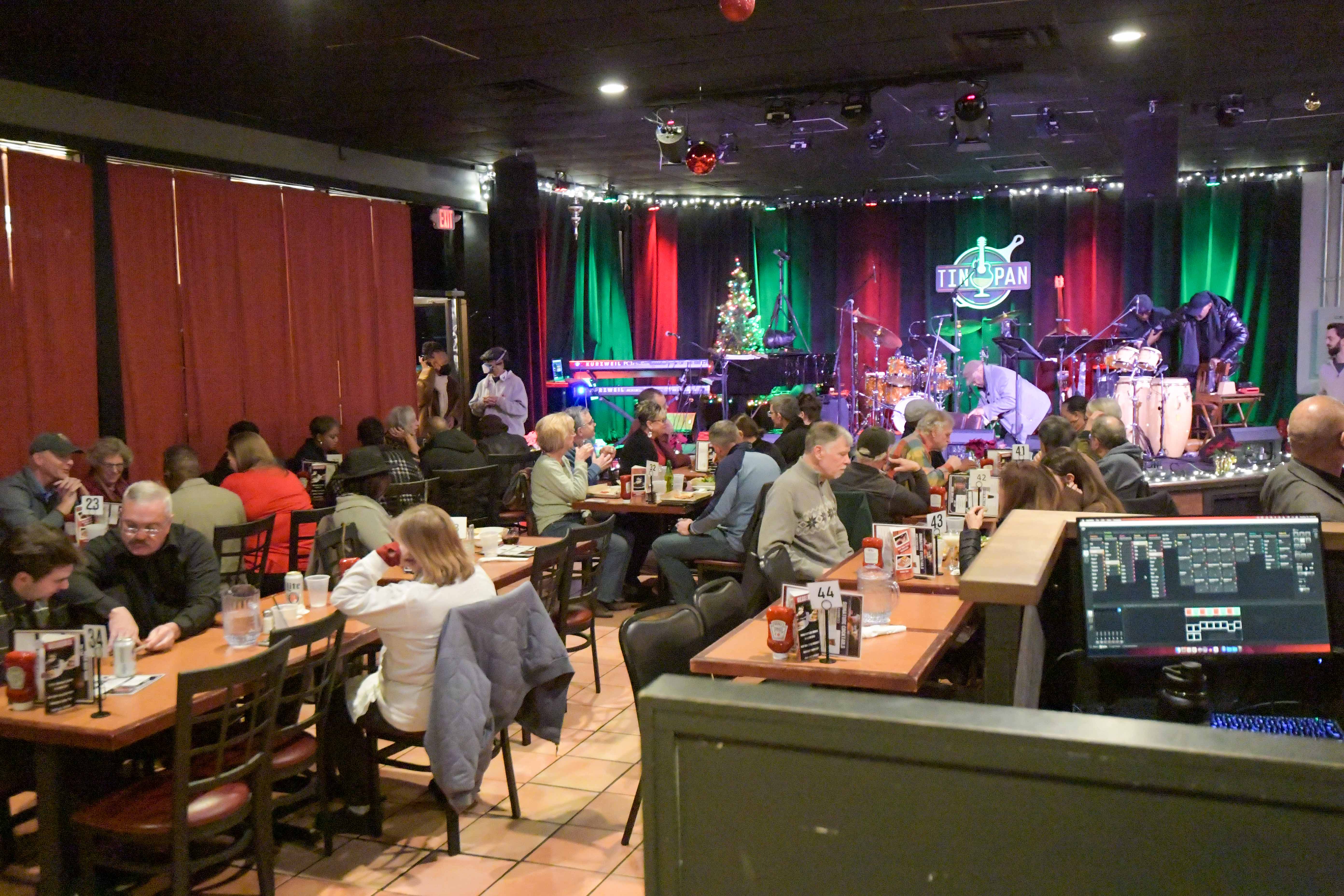 The Tin Pan jazz fans
