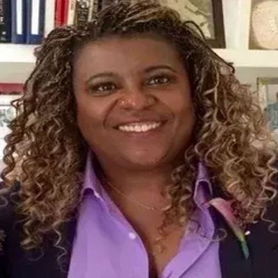 Multi-talented Artist Dee Spencer Presents The Bluesfem Project: Smile Orange June, 2023