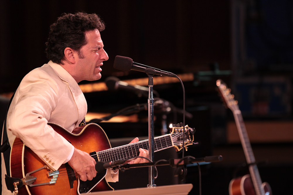 John Pizzarelli