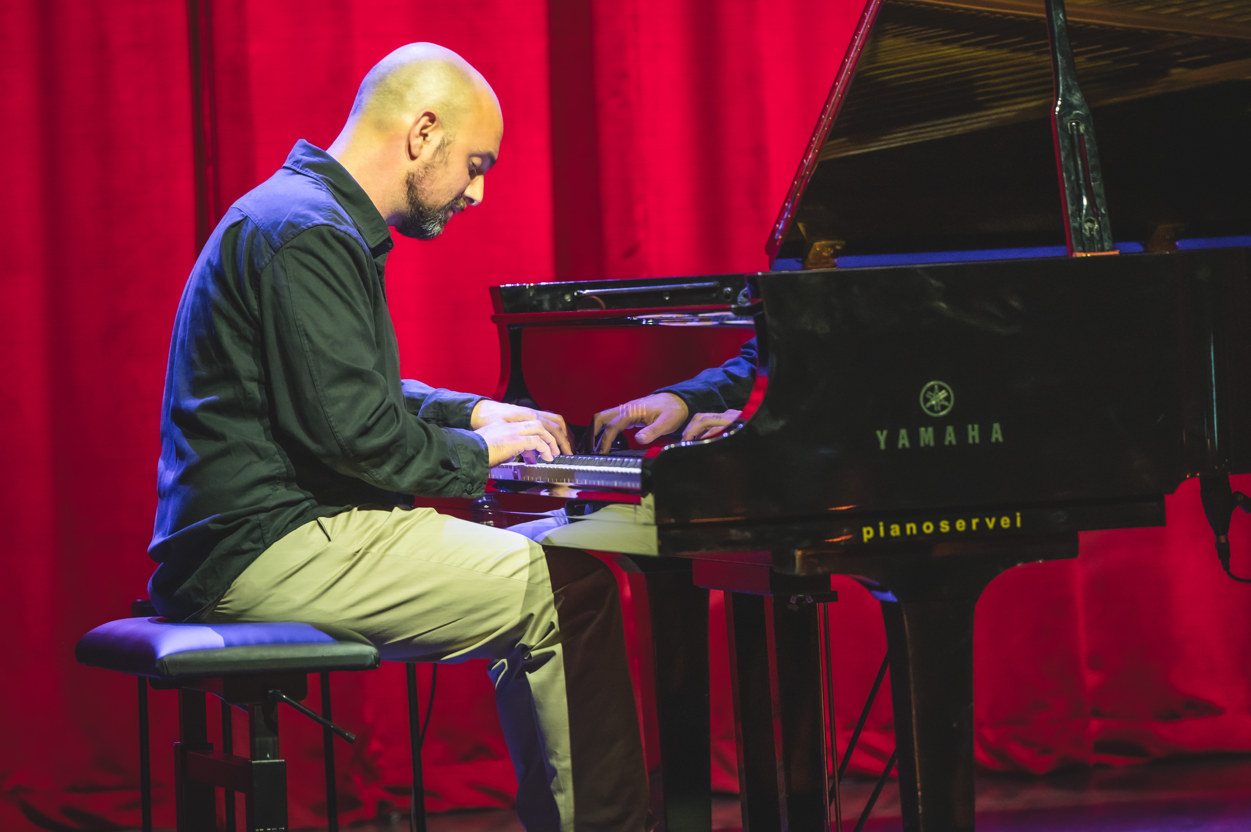 Shai Maestro in concert at El Molino, Barcelona