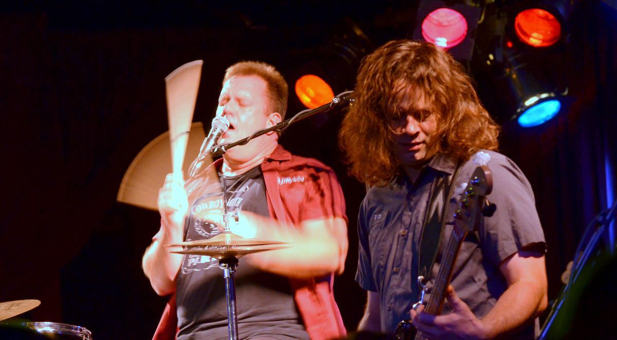 the Cringe and Cowboy Mouth at b.b. Kings on 7-17-2014