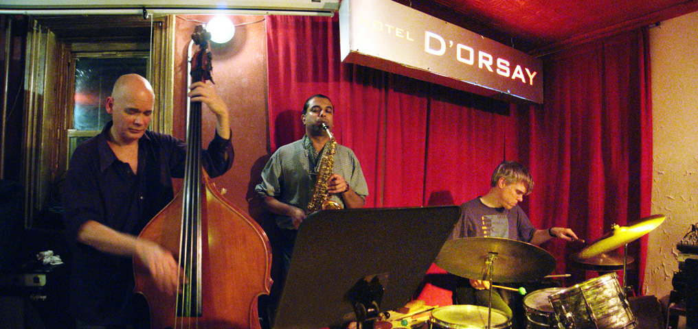 Rudresh Mahanthappa, Gerry Hemingway and Mark Helias - Barbs 2006