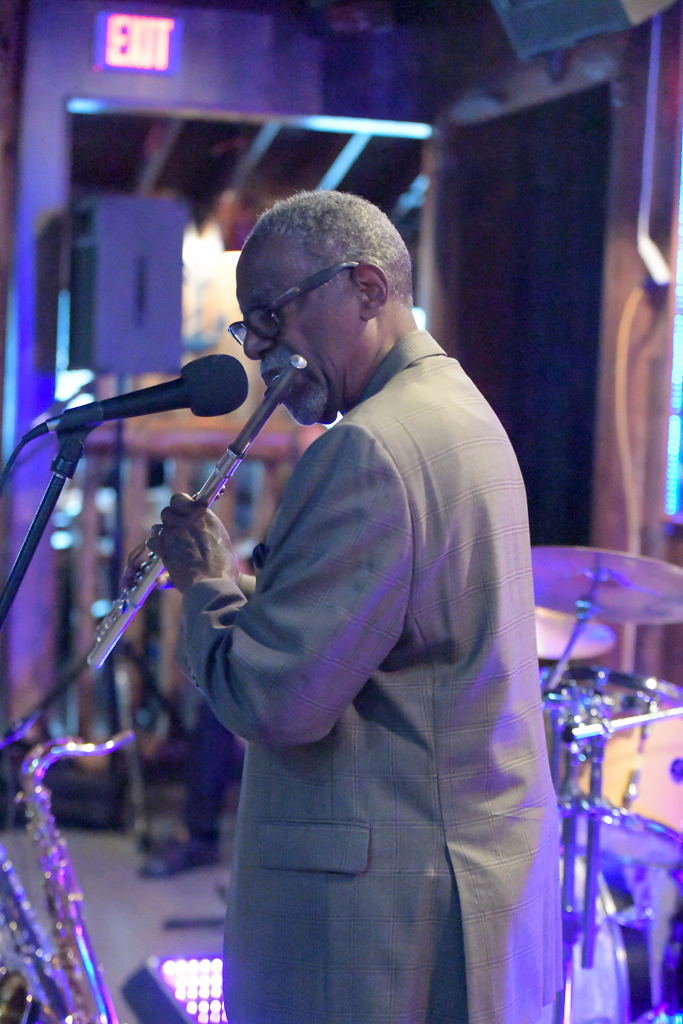 Glenroy Bailey, Sr