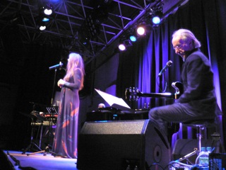 Rebekka Bakken with Bill Dillon