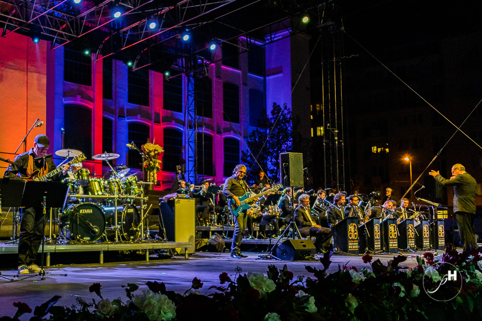 Billy Cobham Quartet and Gustav Brom Radio Big Band in Bratislava