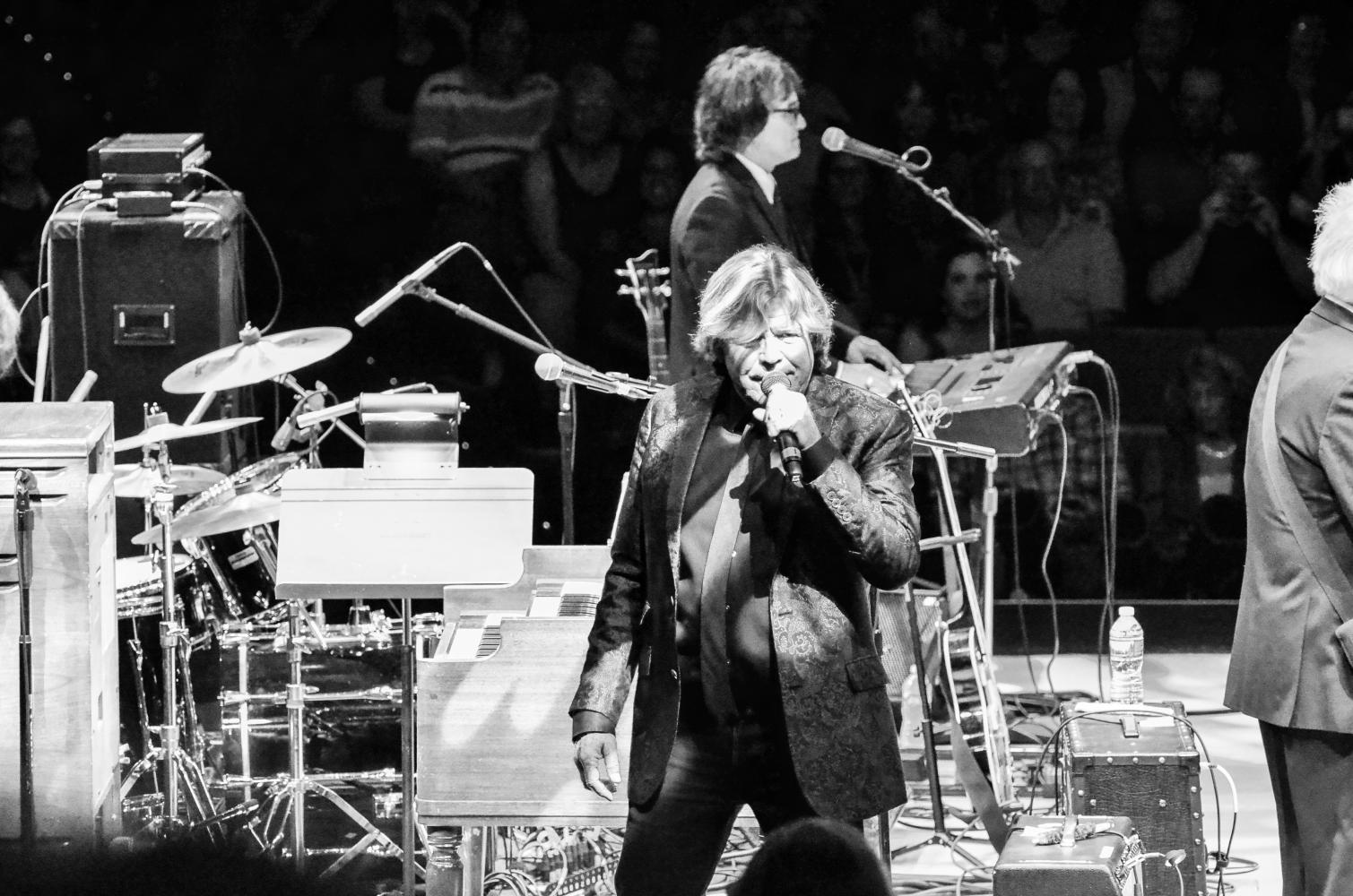 Hot Autumn Nights at NYCB Theatre at Westbury on 9-17-2016.