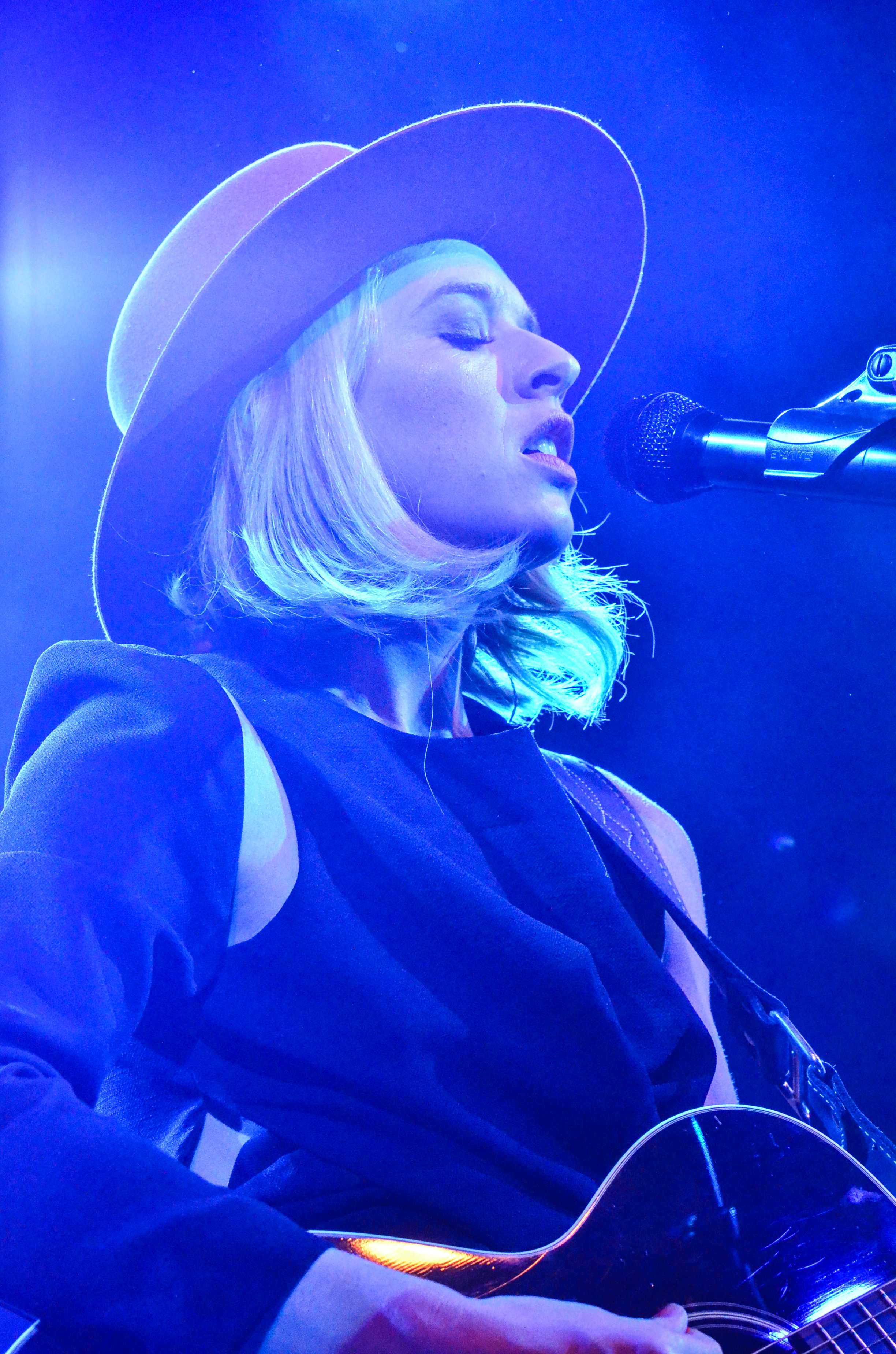 ZZ Ward at Irving Plaza on 9-18-2015. 