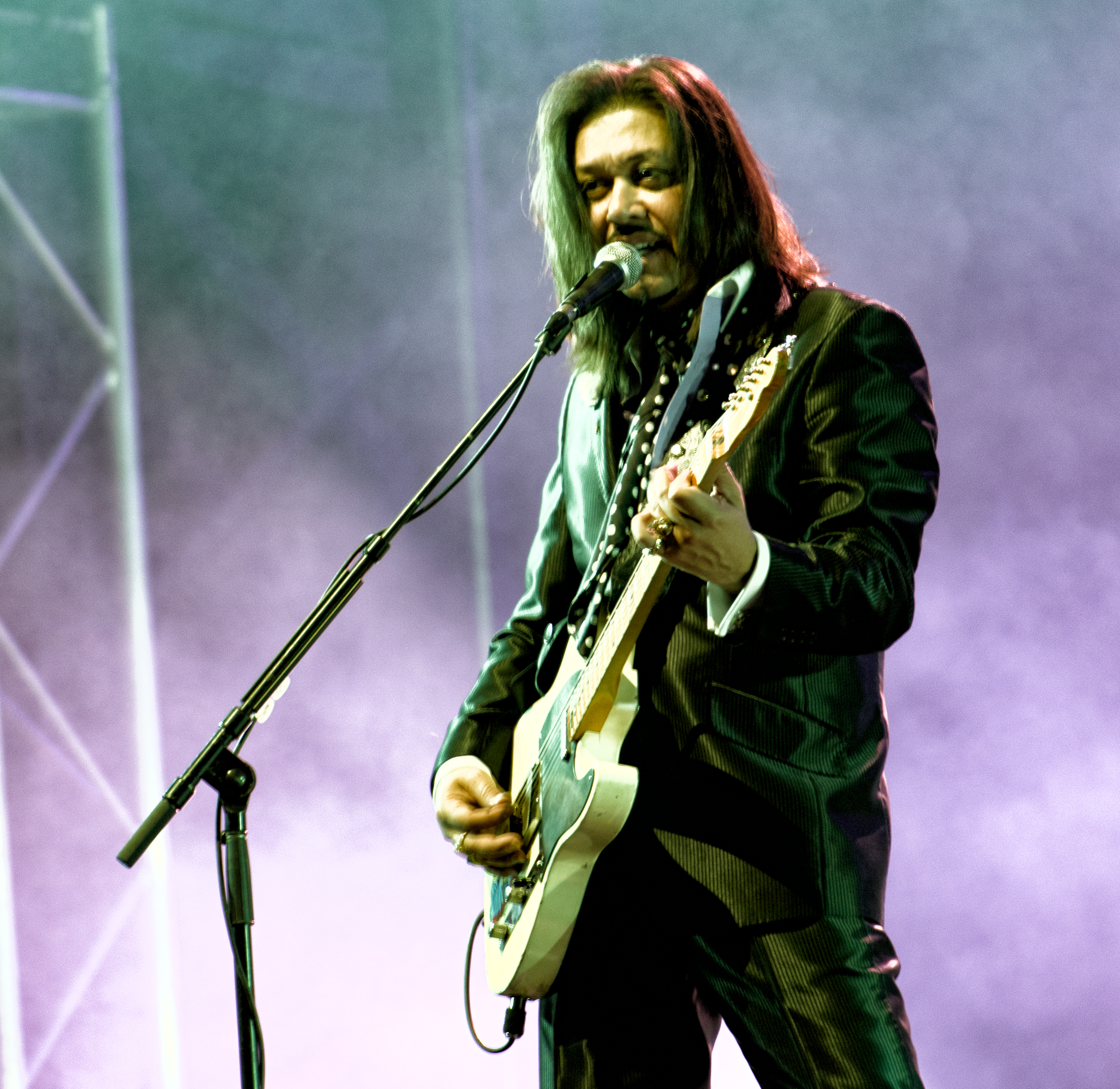 Eddie Perez with the Mavericks At The Montreal International Jazz Festival 2015