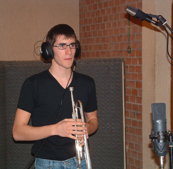 Simone Scolari During the Record Session