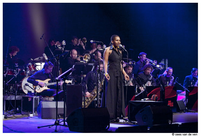 Tutu Puoane and the Brussels Jazz Orchestra