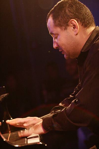Moncef Genoud with the "Moncef Genoud Trio" at the Sud Des Alpes, Amr, Geneva, Switzerland,2005