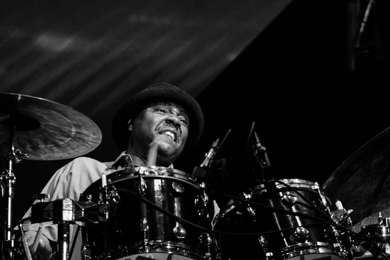 Lenny White