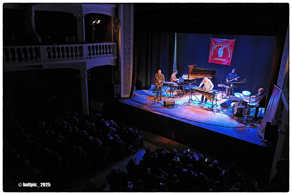 Peter Erskine & the Dr. Um Band feat. Mike Mainieri