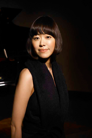 Hiromi — jazz photo by Telarc Records | All About Jazz