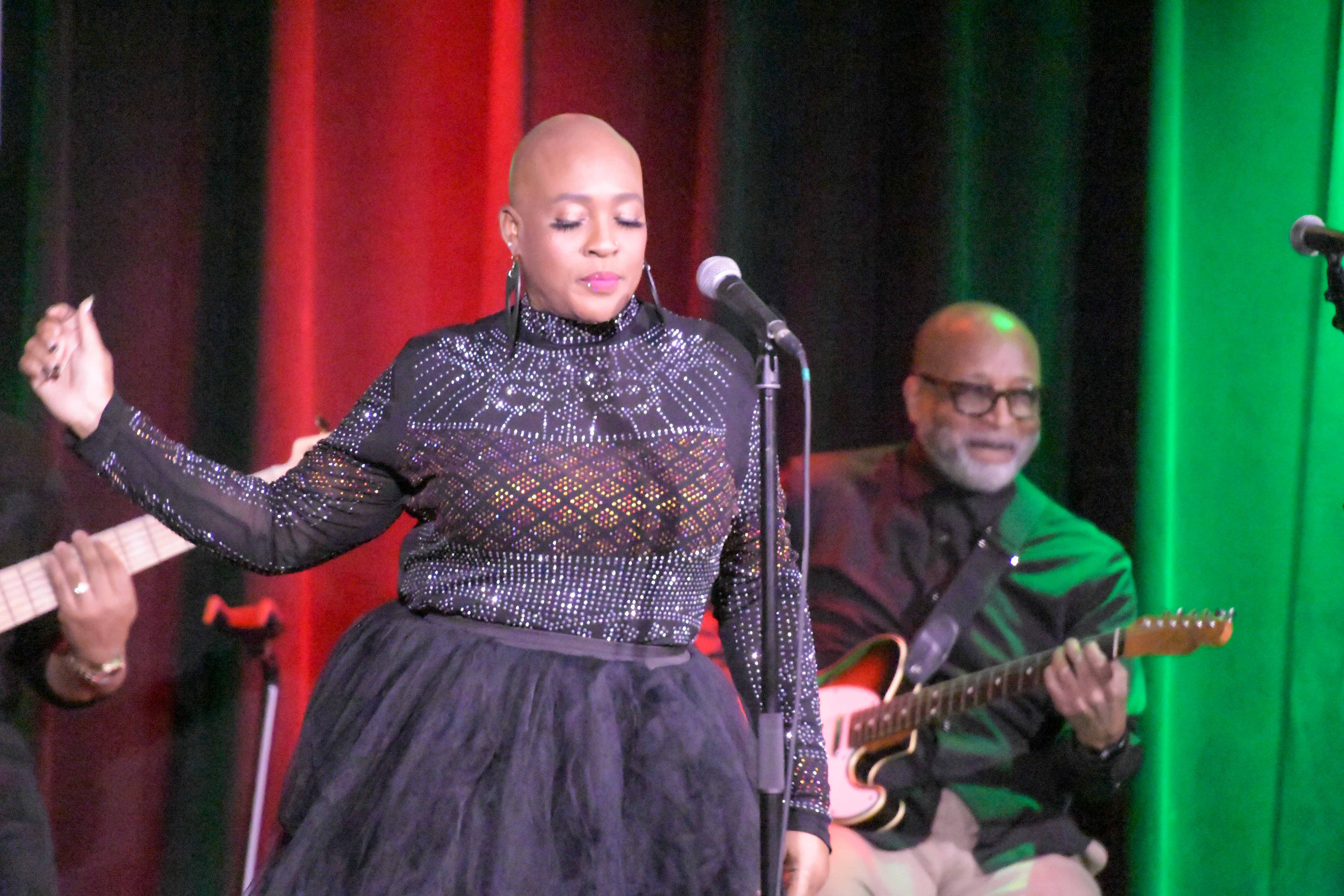 Carlita Whitehead - vocals